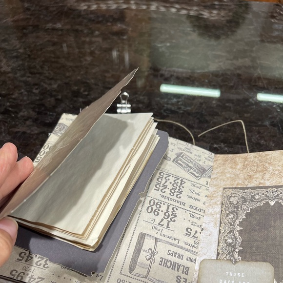 SOLD Vintage journal, 6x6 SOLD - Picture 8 of 13